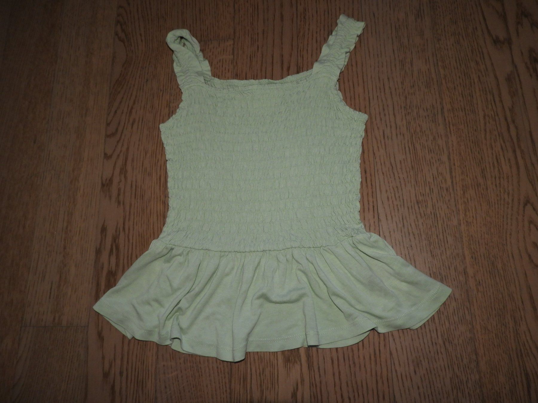 H&M Camicette, T-shirt & Top: Neues Mädchen Top hellgrün Grösse 146/152 – Nuovo (secondo la descrizione) da Hergiswil NW venduto da Noema2006
