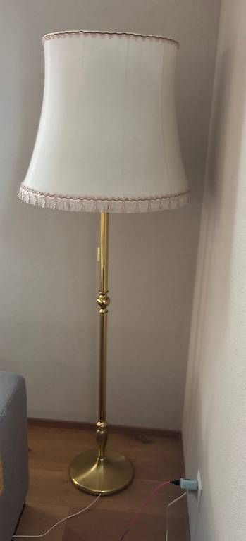 Lampade: Steh Lampe Leuchte – Usato da Oberaach venduto da sinsemilla13