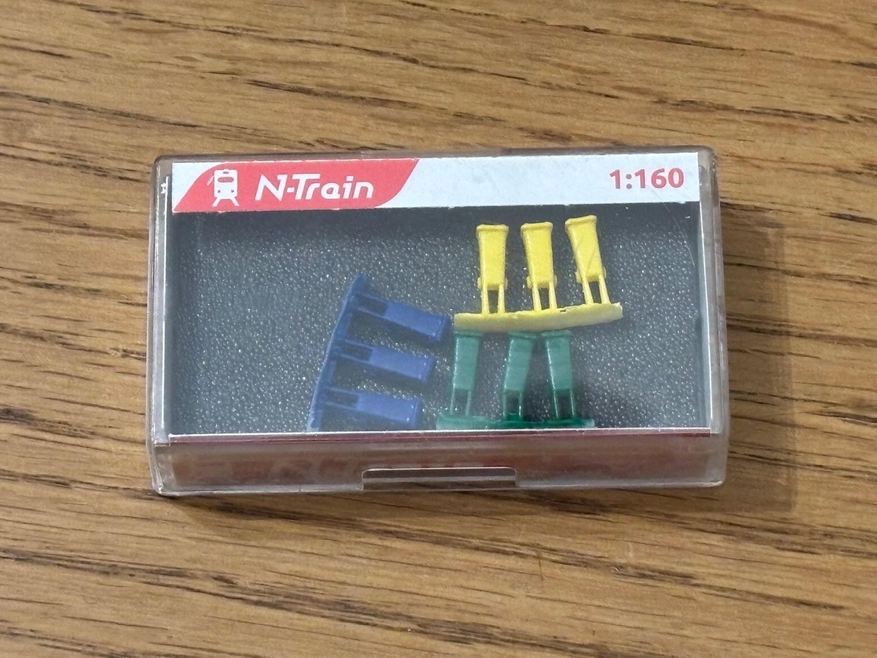 Modellini di ferrovie: L1679: Abfall Container, 9 Stück (Spur N) – Nuovo e nell'imballaggio originale da Birsfelden venduto da Birs_25