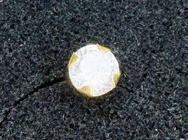 Ohrring aus Echtem Gelbgold 18K, 750‰, & ~0.5Ct. Edelstein