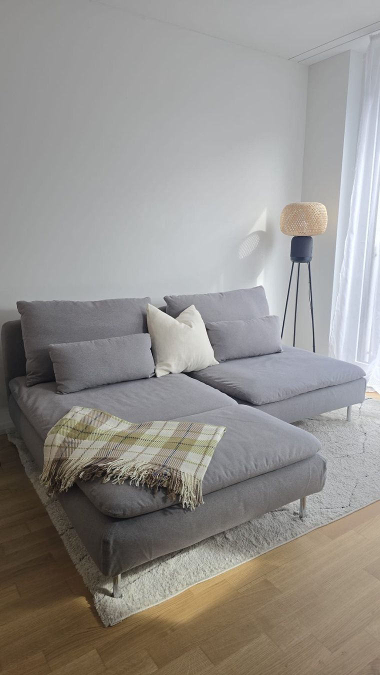 Ikea Divani: SÖDERHAMN, 2er-Sofa mit Récamiere, Tonerud grau – Usato da Zürich venduto da kil_fb7g 3