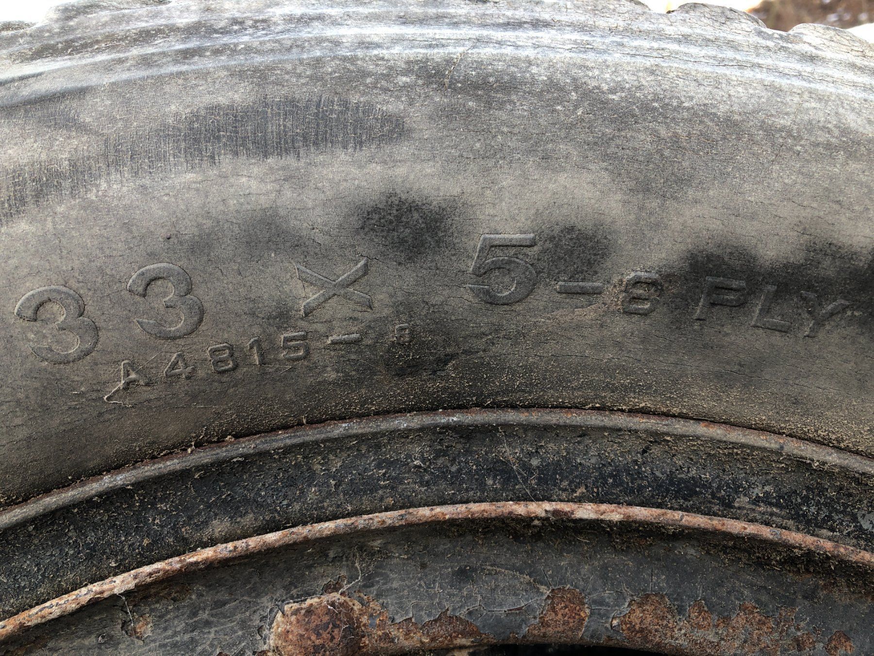 Cadillac Pneus & Kompletträder: Alte Cadillac Holzspeichen-Räder – Gebraucht aus Beinwil (Freiamt) von Zedel1923 8