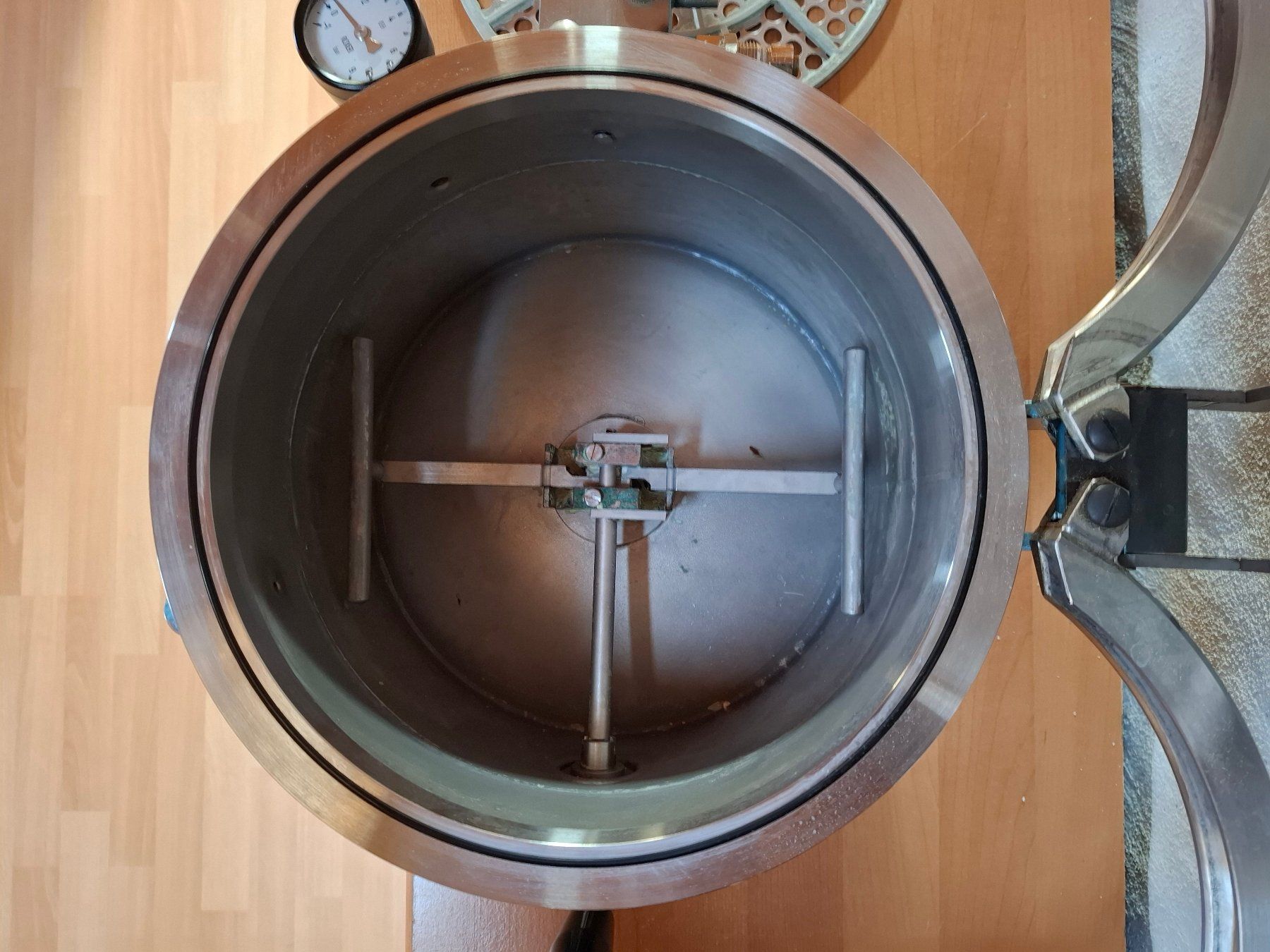 Tutte le macchine: Roxer AQUAVAC PV8 pour tests d'étanchéité – Usato da Marsens venduto da jogocade 4