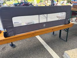 Barrière de lit Safety 1st gris bon état général