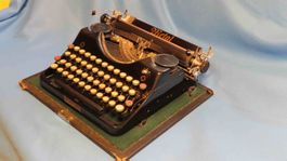 Mechanische Schreibmaschine