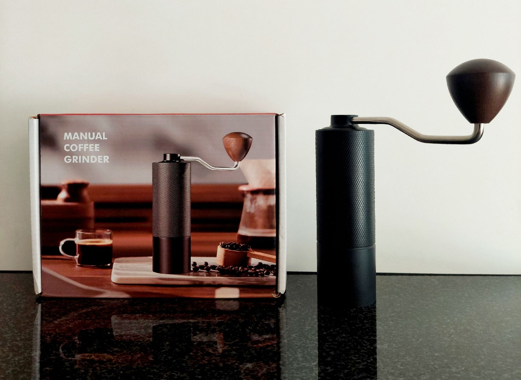 Elettrodomestici da cucina: Manuelle Kaffeemühle – Nuovo e nell'imballaggio originale da St. Gallen venduto da gm03 1