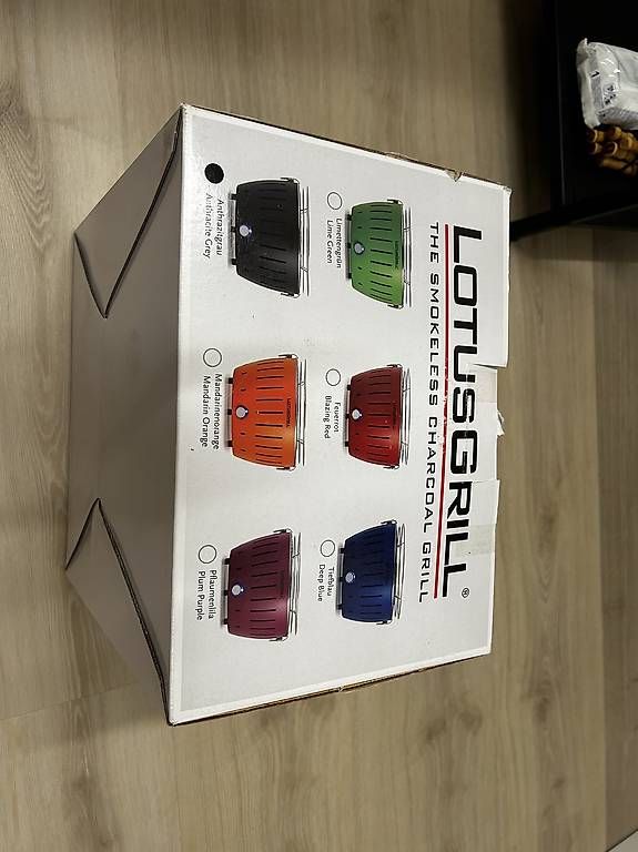 Griglie: Neuer Lotusgrill inkl. Brennpaste  – Usato da Lupsingen venduto da Weber_Manuela 1
