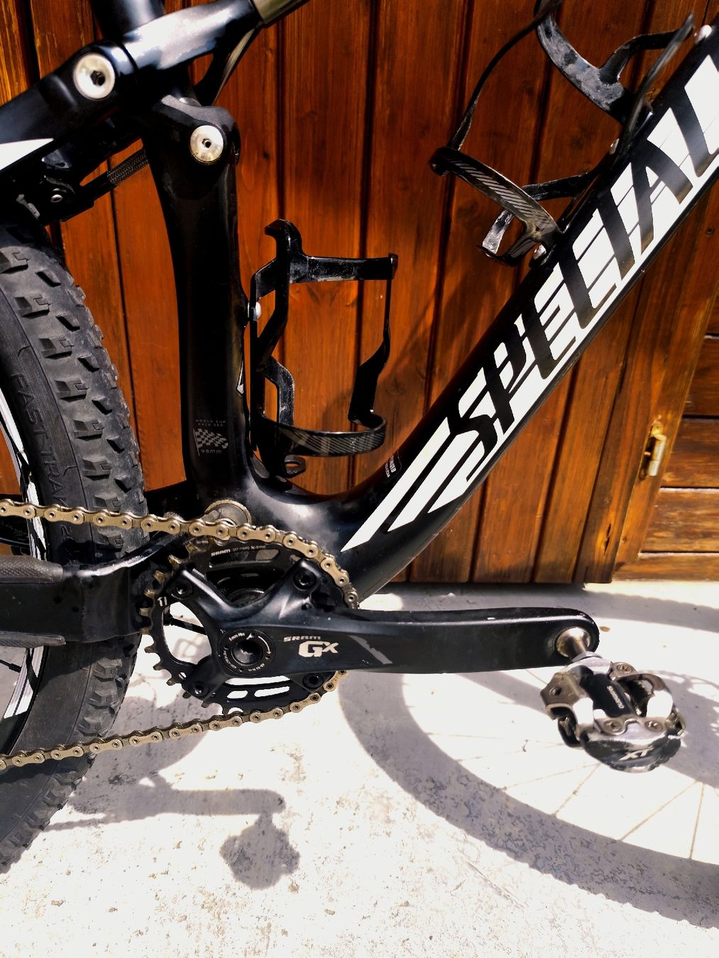 Specialized Biciclette: VTT Specialized Epic Carbone 29" Full Suspension négociable – Usato da Collombey venduto da loubilou 2