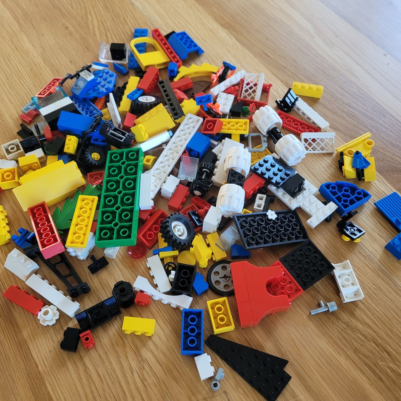 Lego Kit di costruzioni: Lot de LEGO 343grammes – Usato da Biel/Bienne venduto da Destockweb 2