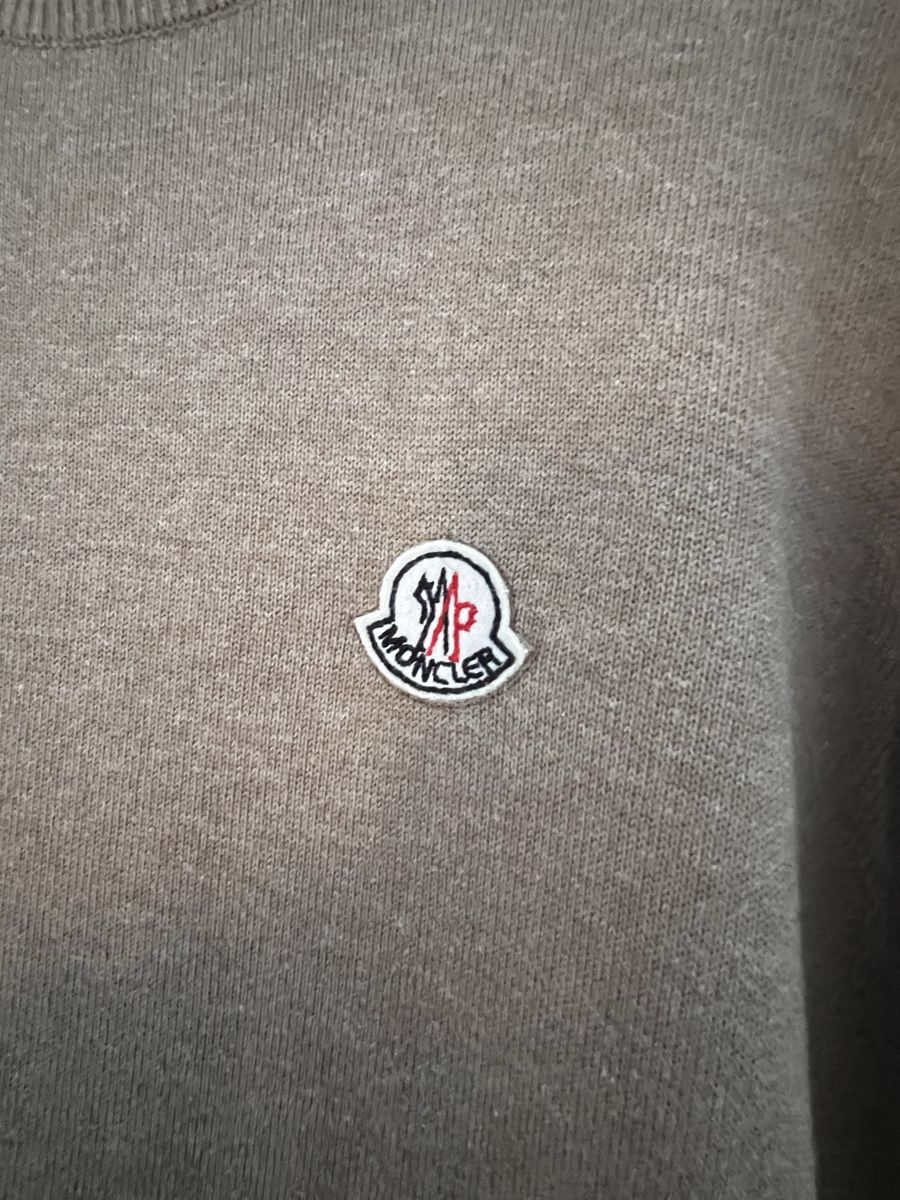 Moncler Maglioni & Felpe: Herren Pullover Moncler Baumwolle braun Gr. M – Nuovo (secondo la descrizione) da Winterthur venduto da ChicMarkt 7