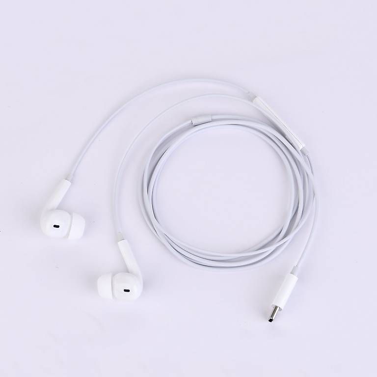 Cuffie: TEK Type-C Kopfhörer mit Mikrofon  Stereo In-Ear USB-C Head – Usato da Aesch BL venduto da maerktplatzcom 2