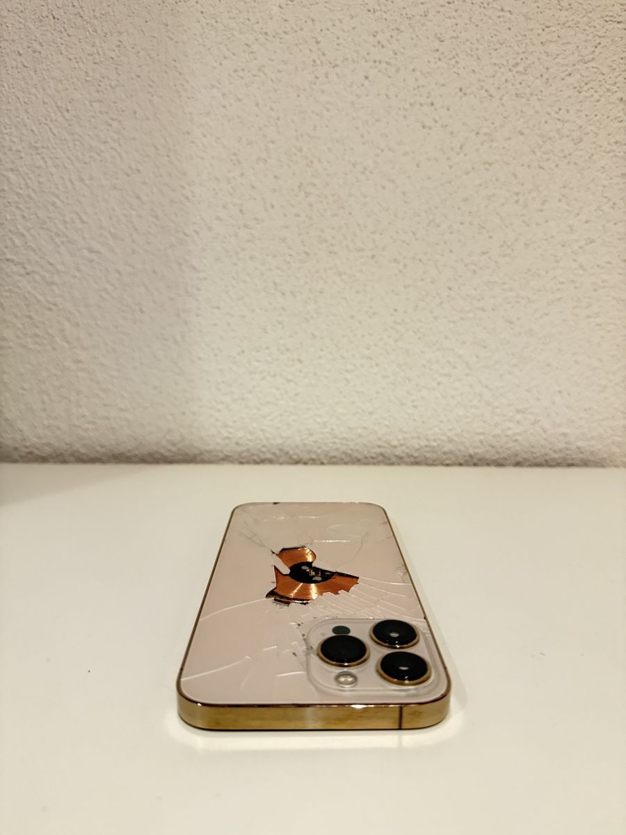 Apple Portables: Apple iPhone 13 Pro Max – Défectueux à Wauwil par mar_d6gk 4