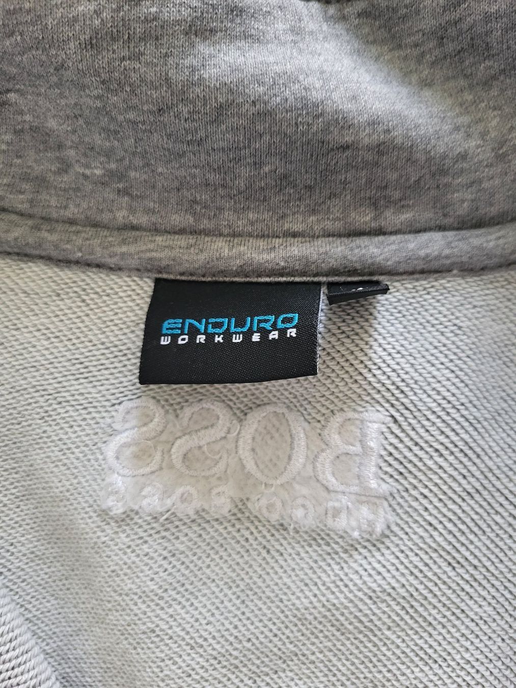 Hugo Boss Giacche: Jacket U. BOSS grise avec logos divers taille L – Usato da Apples venduto da Photec18 2