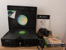 Xbox console, manuels, manette, 2 jeux OVP