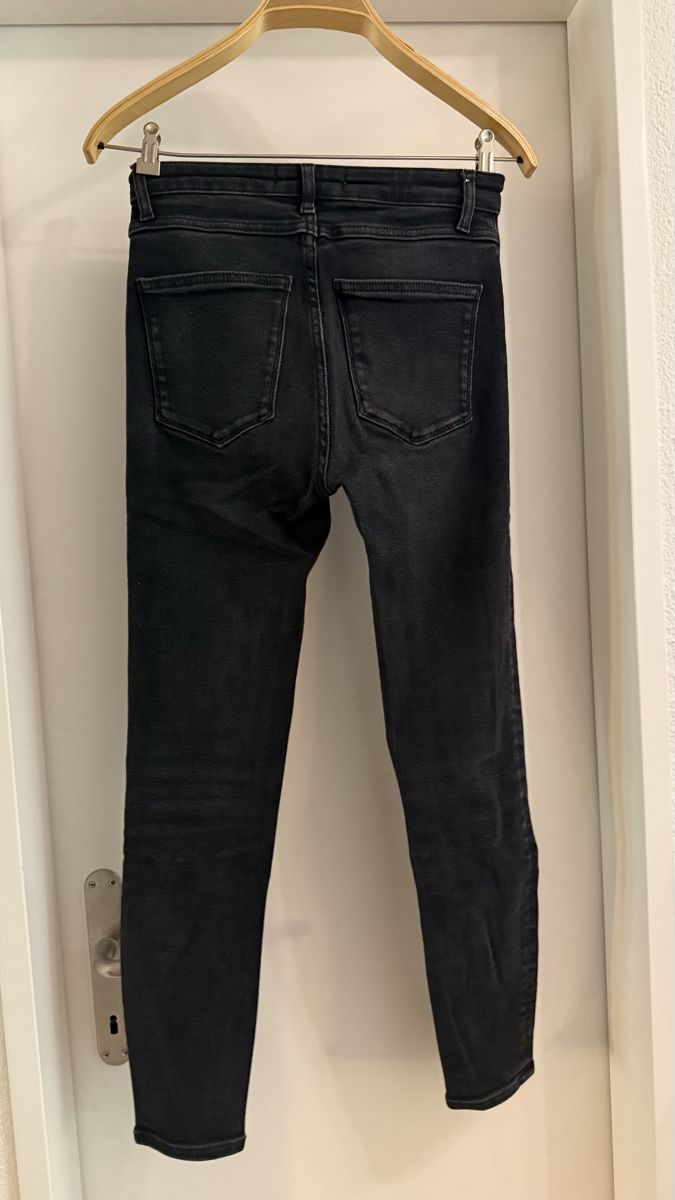 Zara Jeans: Zara Skinny jeans  – Usato da Kloten venduto da S_m00 2