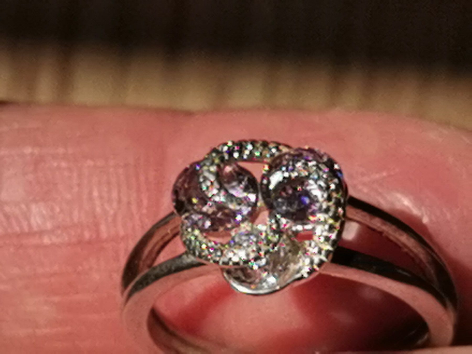 Anelli: Damen Silber 925 Ring mit Zirkone. – Nuovo e nell'imballaggio originale da Schlieren venduto da vlalif 9