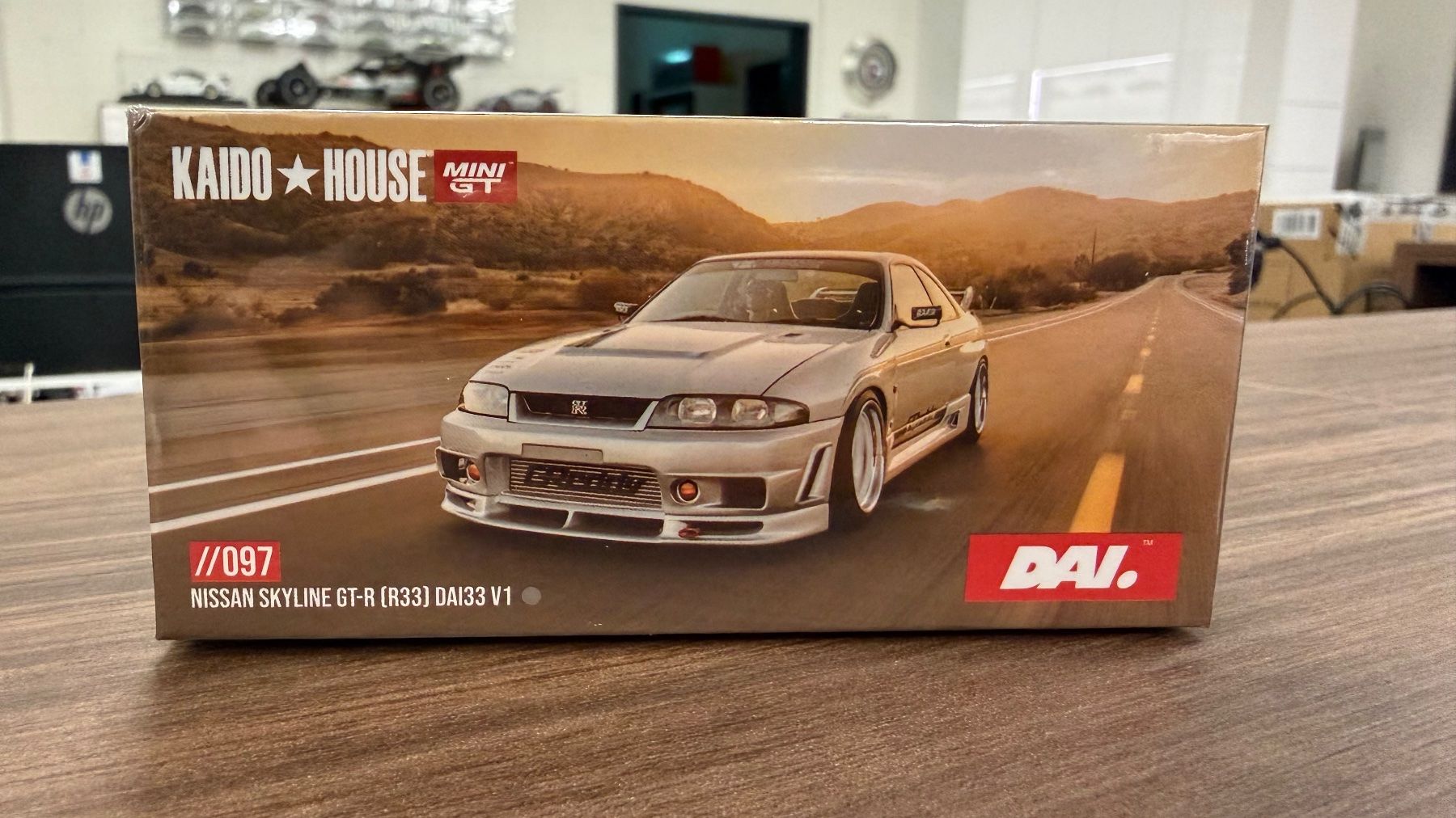 Mini GT Kaido House Nissan Skyline GT-R (R33) 1:64 DAI33 V1 (Neu und ...