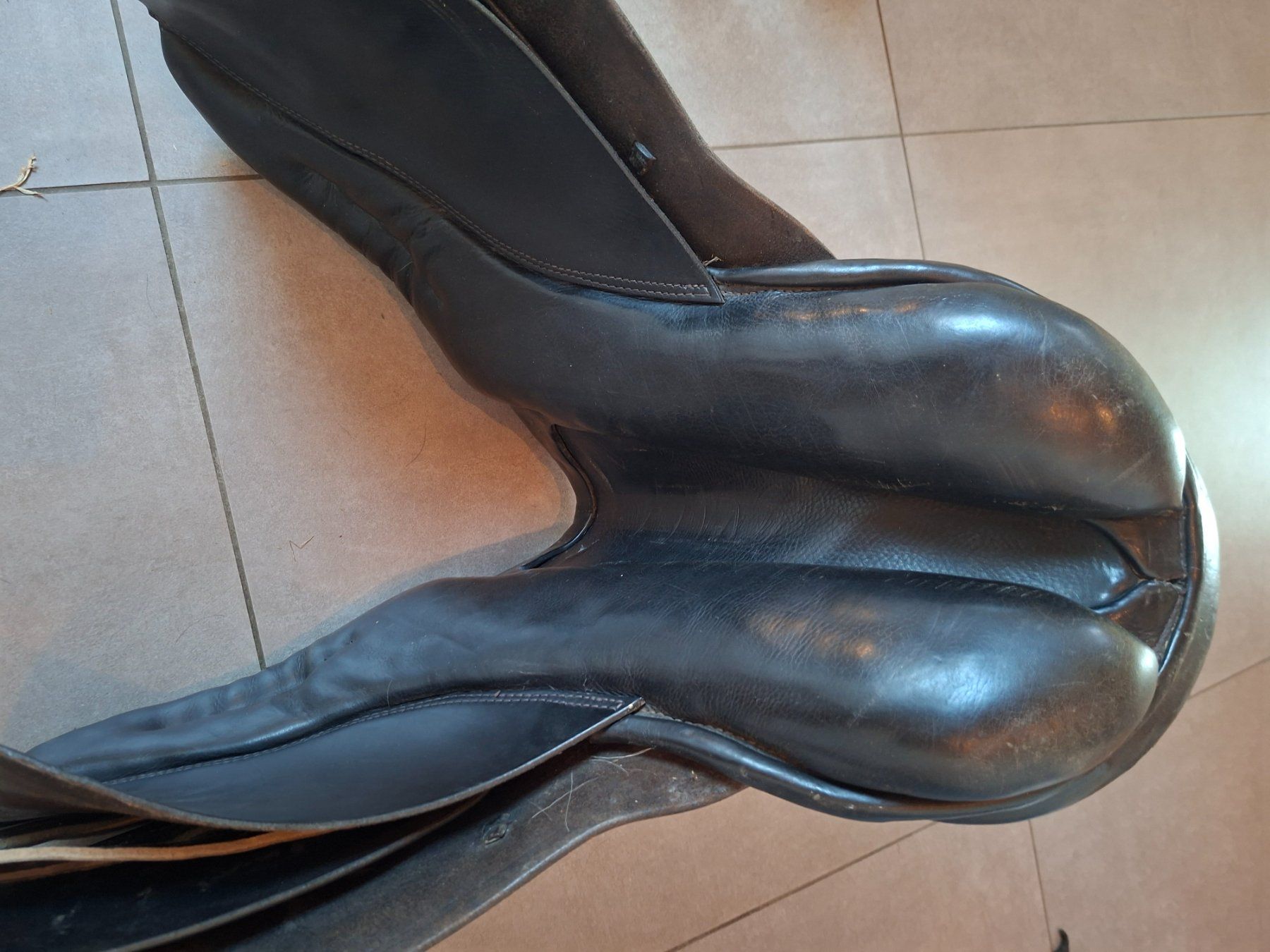 Selle & Accessori: Ponysattel schwarz 16 Zoll – Usato da Waldkirch venduto da Caddy1 2