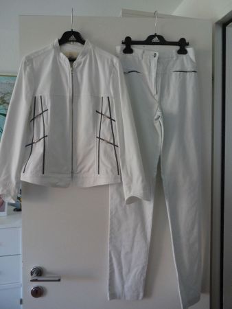 Ensemble veste + pantalon blancs