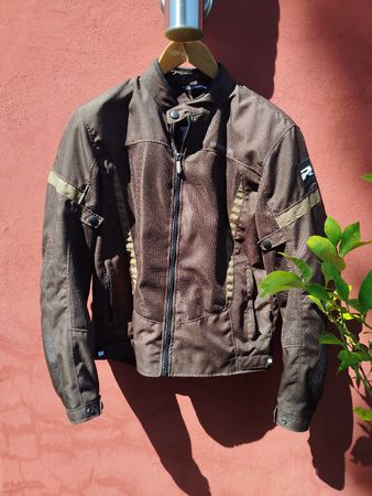 veste d'été pour moto