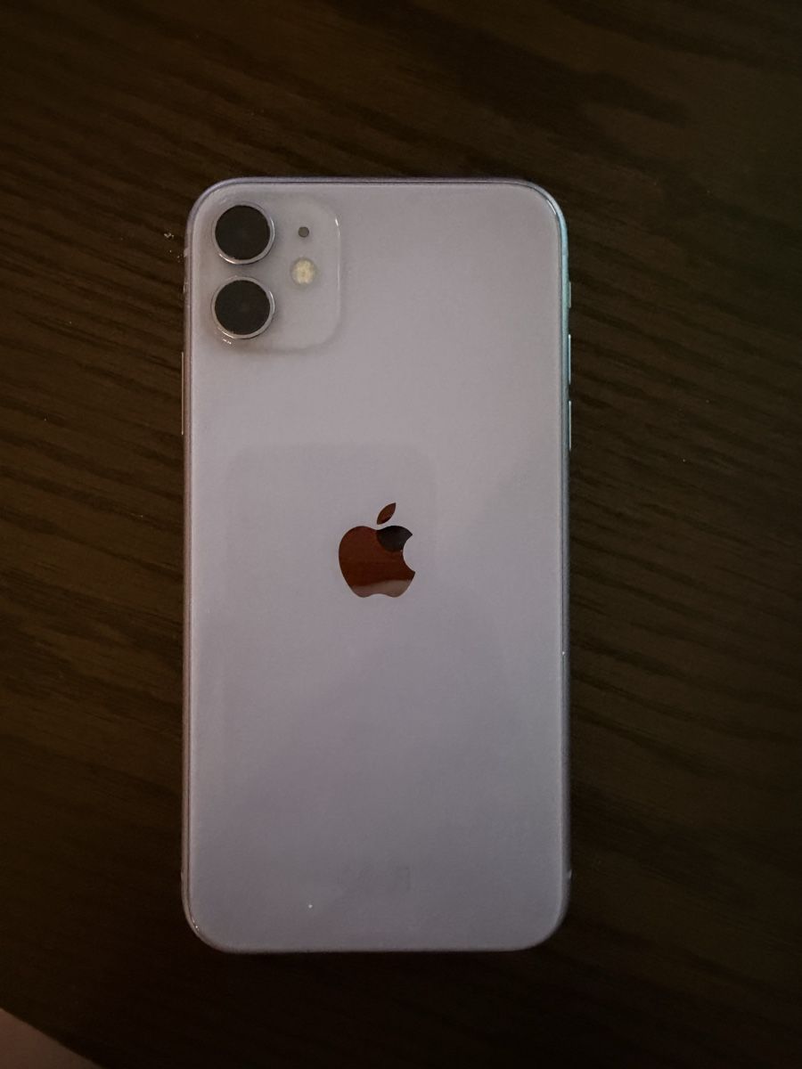 Apple Telefoni cellulari / Smartphones: Apple iPhone 11, 128 GB, Violett – Usato da Spreitenbach venduto da mel_r9dv