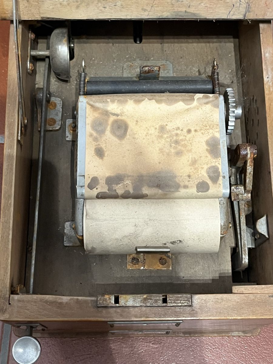 Registratore di cassa: Antico registratore di cassa – Usato da Chironico venduto da mgm_brj8