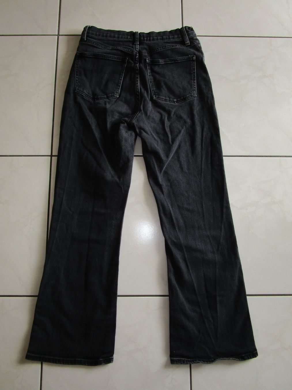 Uniqlo Jeans: Jeans Uniqlo Gr. W 28 schwarz – Usato da Volketswil venduto da Megaissimo 2