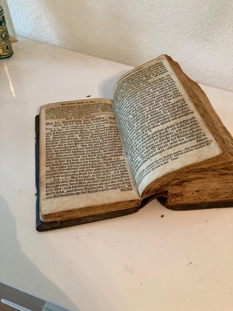 Libri: Altes Buch mit biblischen Texten – Usato da Buttikon SZ venduto da FlohmarktParadies