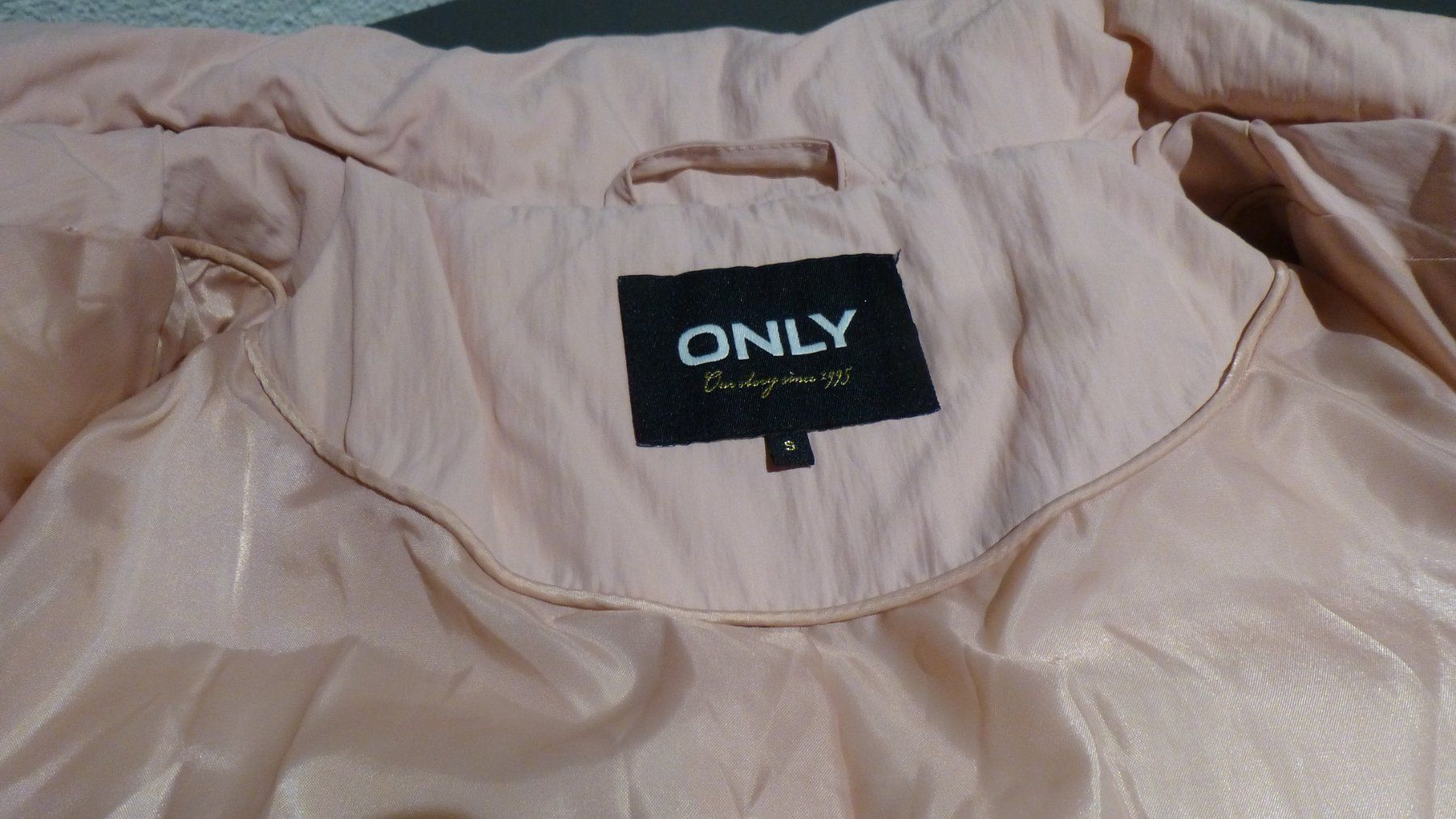 Only Jacken: Steppjacke rosa, m. RV / ONLY / S – Gebraucht aus Triengen von misterpicknicker 3