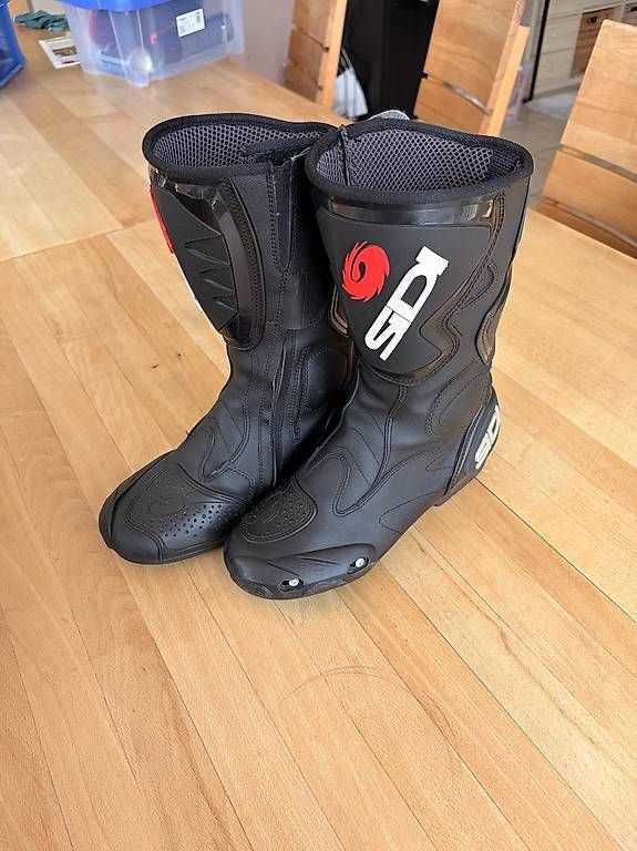 SIDI Damenschuhe: Motorradstiefel Gr. 39 – Gebraucht aus Löhningen von and_q8st