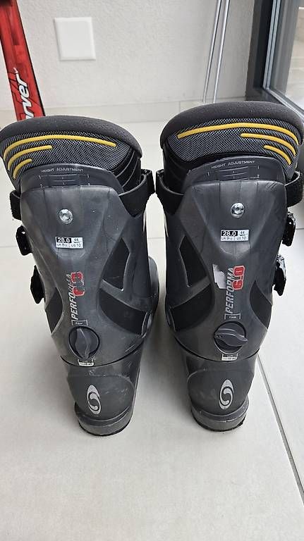 Herrenschuhe: Skis 170 + chaussures 44 + bâtons 120 – Gebraucht aus St-Livres von cmtalves 4