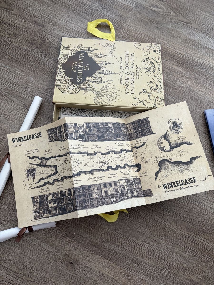 Tutte le decorazioni: Harry Potter Film Artefact Box  – Nuovo (secondo la descrizione) da Oppligen venduto da anj_958g 2