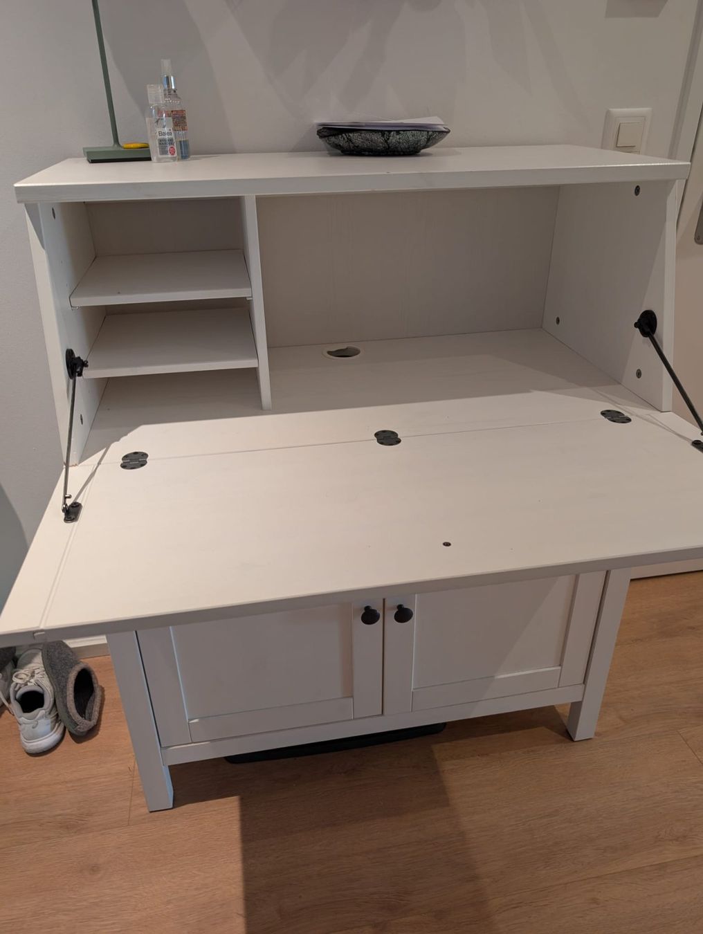 Ikea Cassettiere: IKEA SEKRTÄR HEMNES – Usato da Bottighofen venduto da rolbec 1