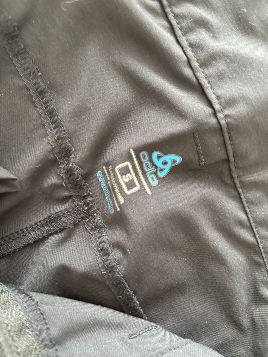 Odlo Pantalons: Odlo Damen Shorts Gr. S – D'occasion à Rotkreuz par Bonito77 1