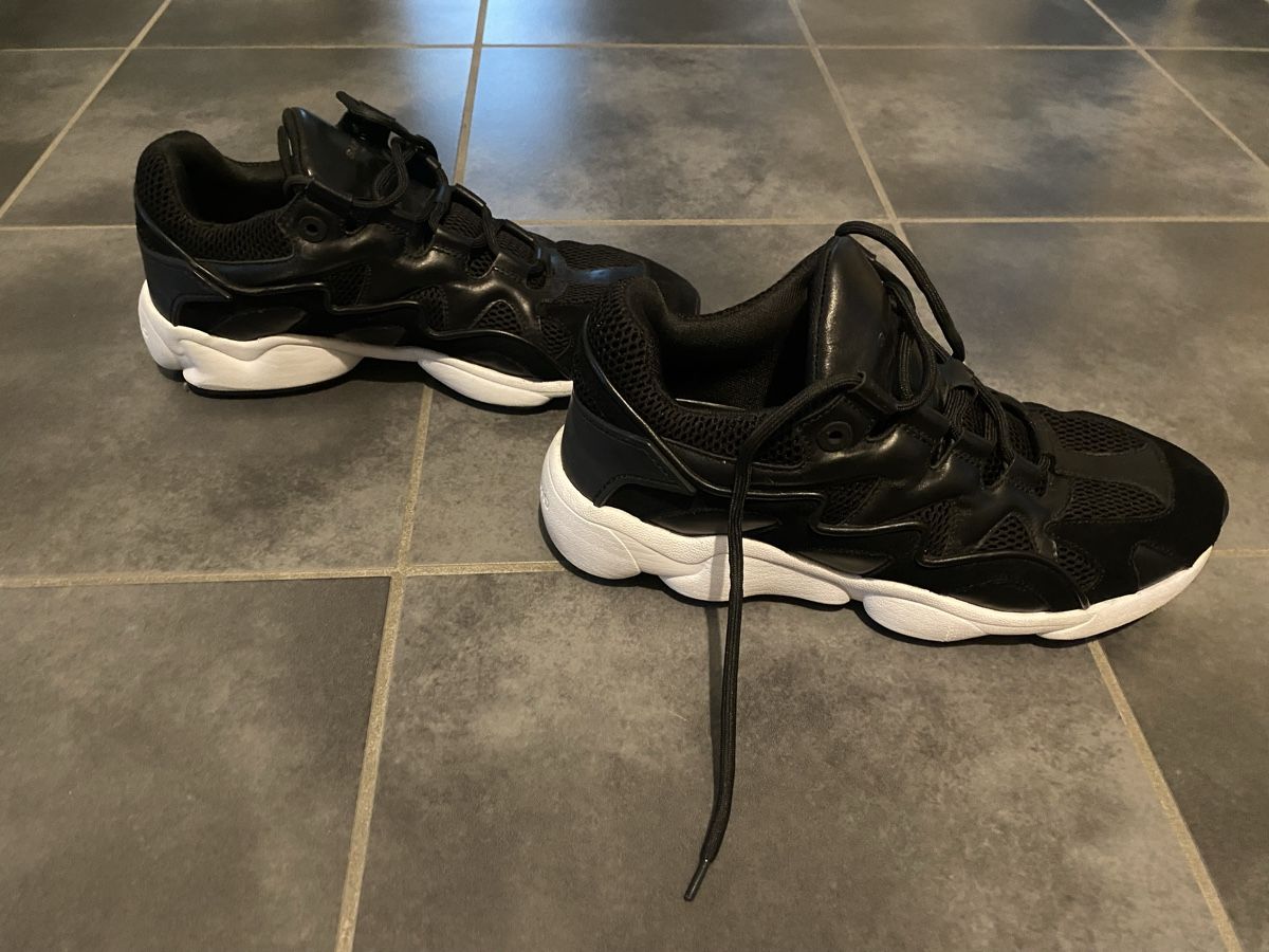 Scarpe da uomo: Sandro Herren Sneaker Gr 43 – Usato da Luzern venduto da stefania71 3