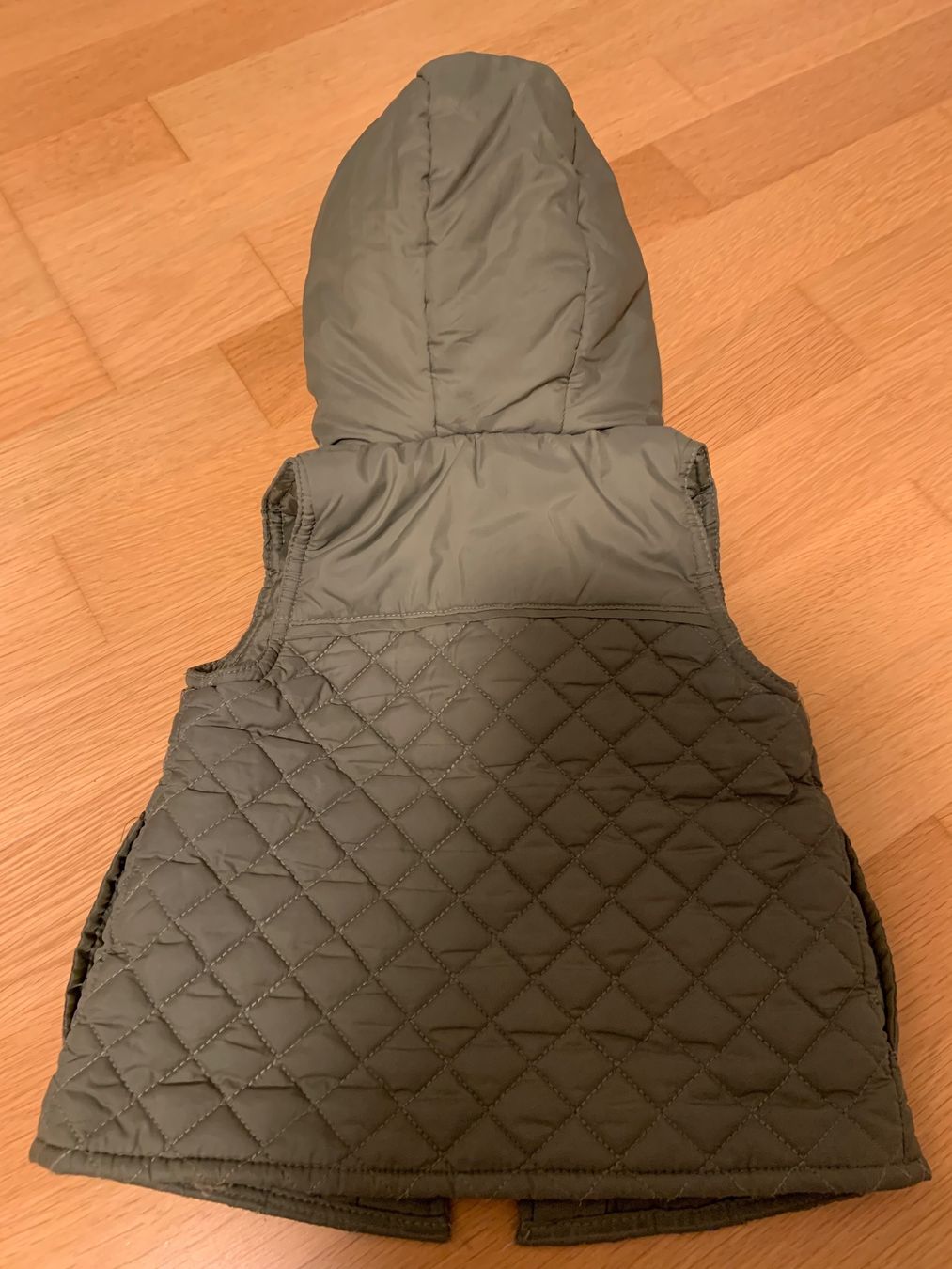 Altro abbigliamento: Baby Gilet Gr.92 – Usato da Zürich venduto da bur_6jq9 2