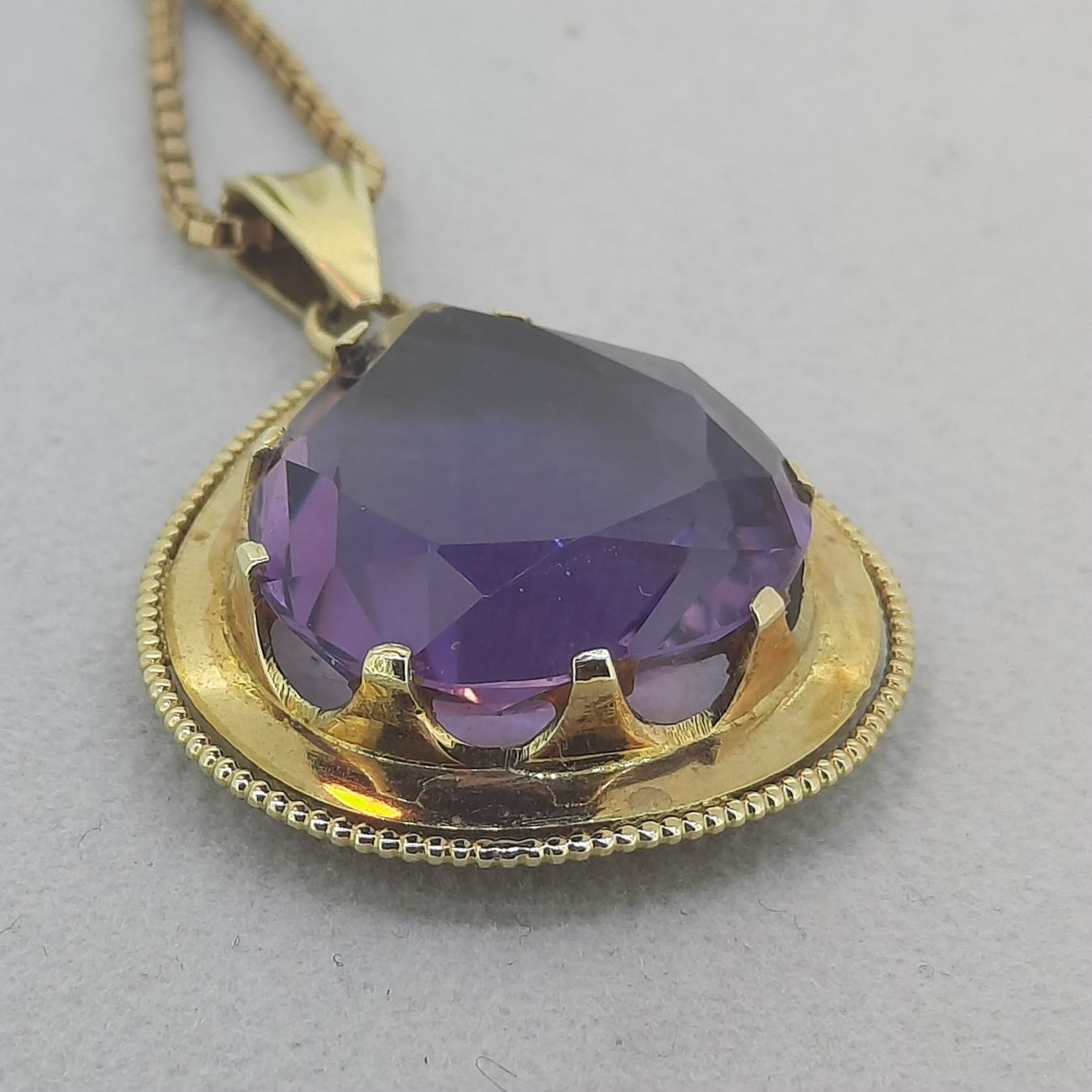 Ketten: Goldkette mit wunderschönem Amethyst – Gebraucht aus Unterägeri von Altgoldschmuck 3