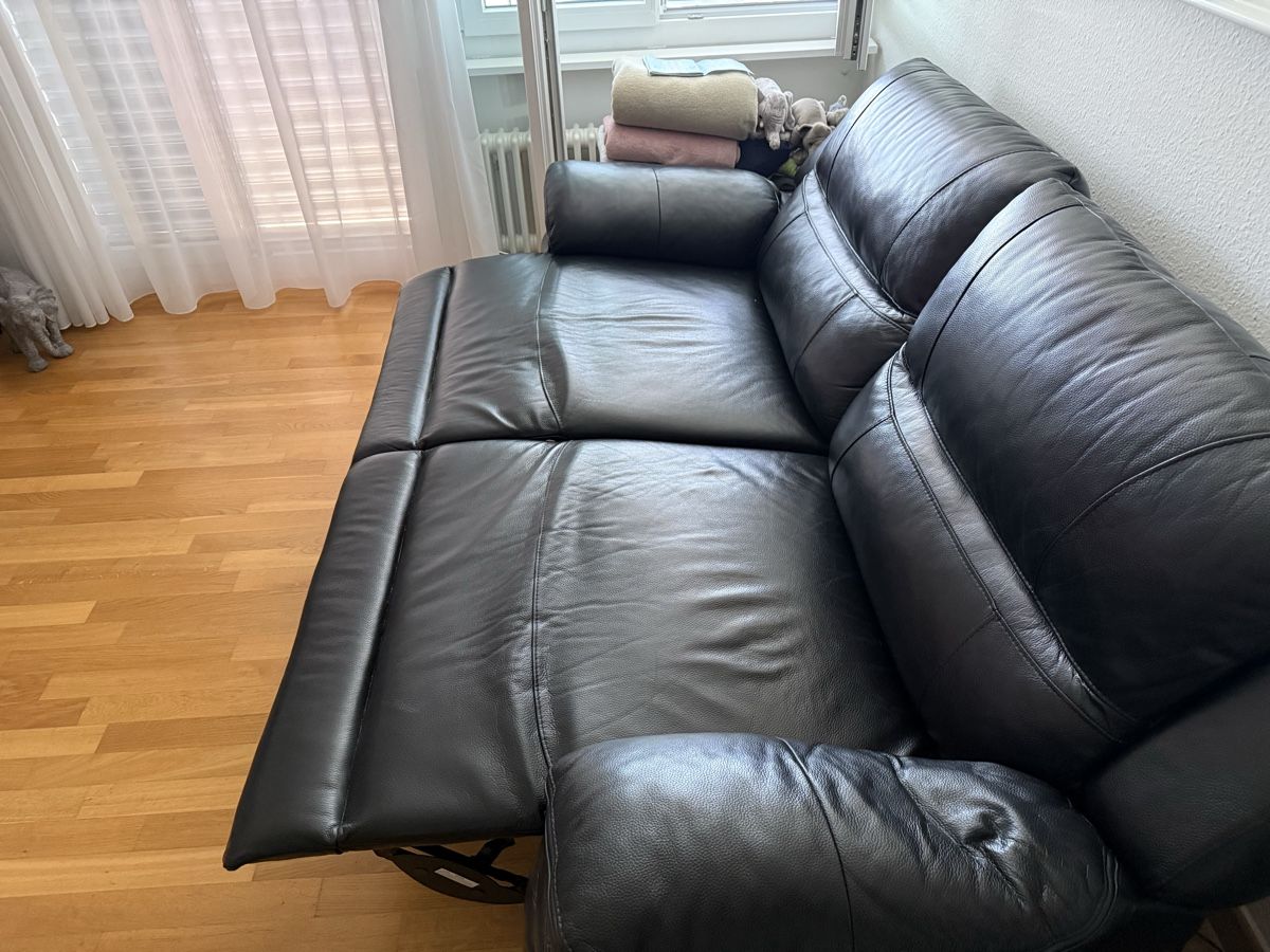 Conforama Divani: Sofa in pelle – Usato da Muttenz venduto da rdo_8cvx 6