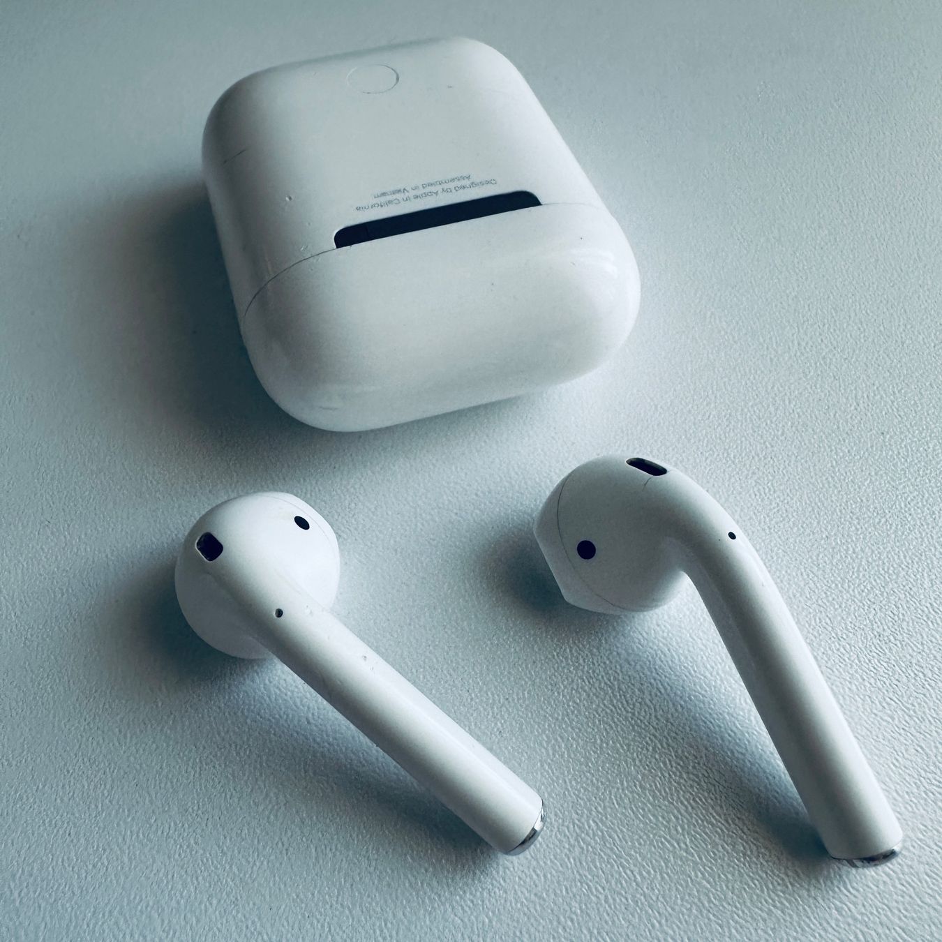 Apple Cuffie: Original Apple AirPods 2 Kopfhörer Wireless Lightning Kabel – Usato da Basel venduto da MY.AIRPODS.SHOP 7