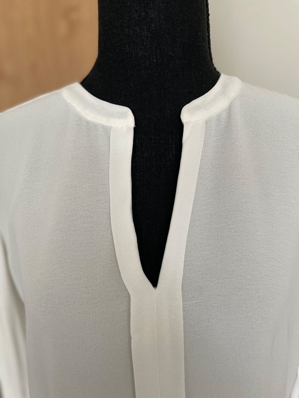 Opus Camicette: Elegante, weisse Bluse, Gr. S, Opus, Klassisch – Usato da Birsfelden venduto da Nic21 2