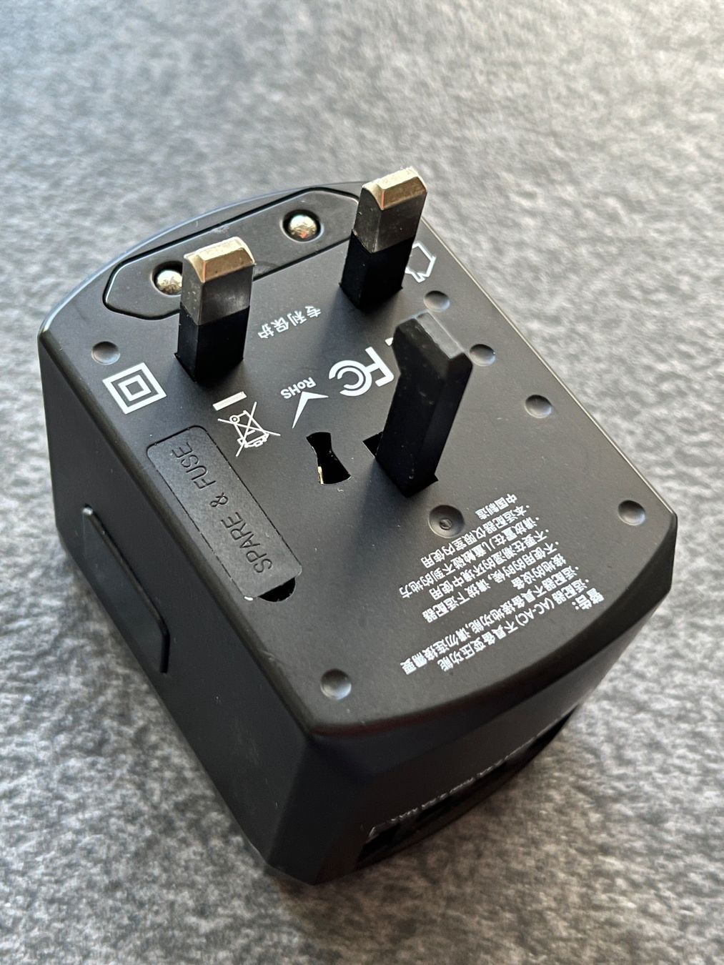 Unità & Adattatore: 65W Reiseadapter, Multinationaler Universal-Adapter, 4 USB-A – Usato da Kilchberg ZH venduto da Simple.Life 6