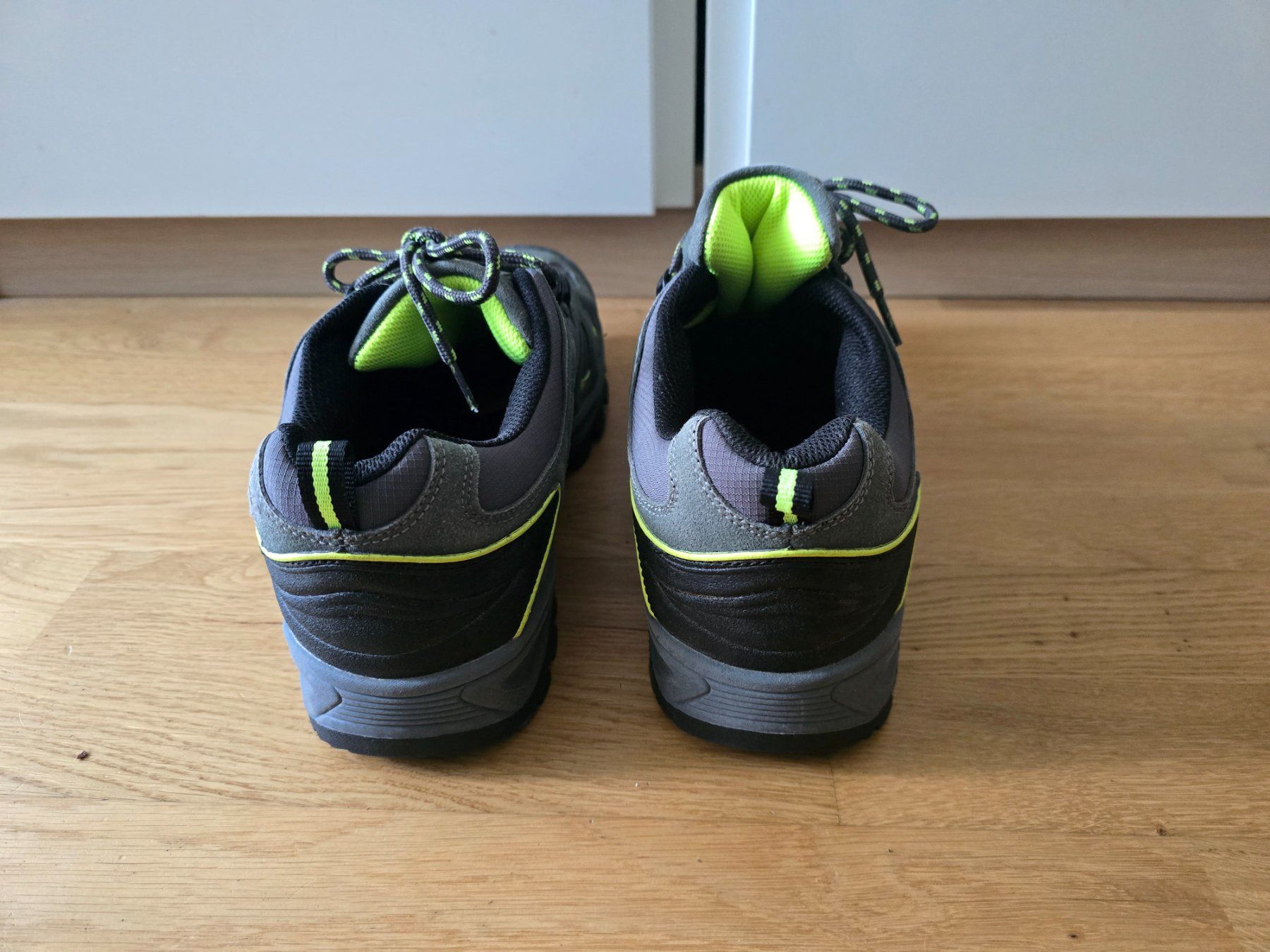 Herrenschuhe: Herren Trekkingschuhe Central Square in Gr.44 – Neu (gemäss Beschreibung) aus Chur von blackcat10 1