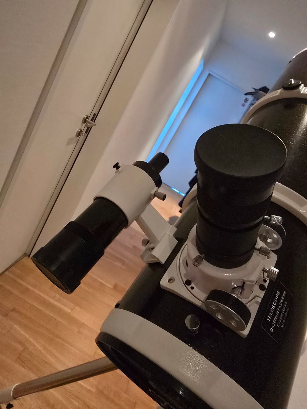 Sky-Watcher Telescopi: Skywatcher Teleskop N 200/1000 Explorer 200P EQ5 Set – Nuovo (secondo la descrizione) da Dietikon venduto da war_wdt5 3