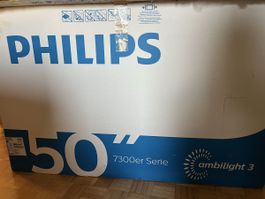 PHILIPS 50PUS7363/12 50 Zoll Ambilight 3