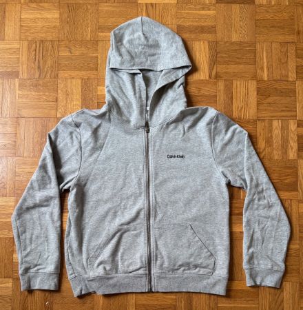 Sweat à capuche Calvin Klein gris - Taille M - Unisexe!