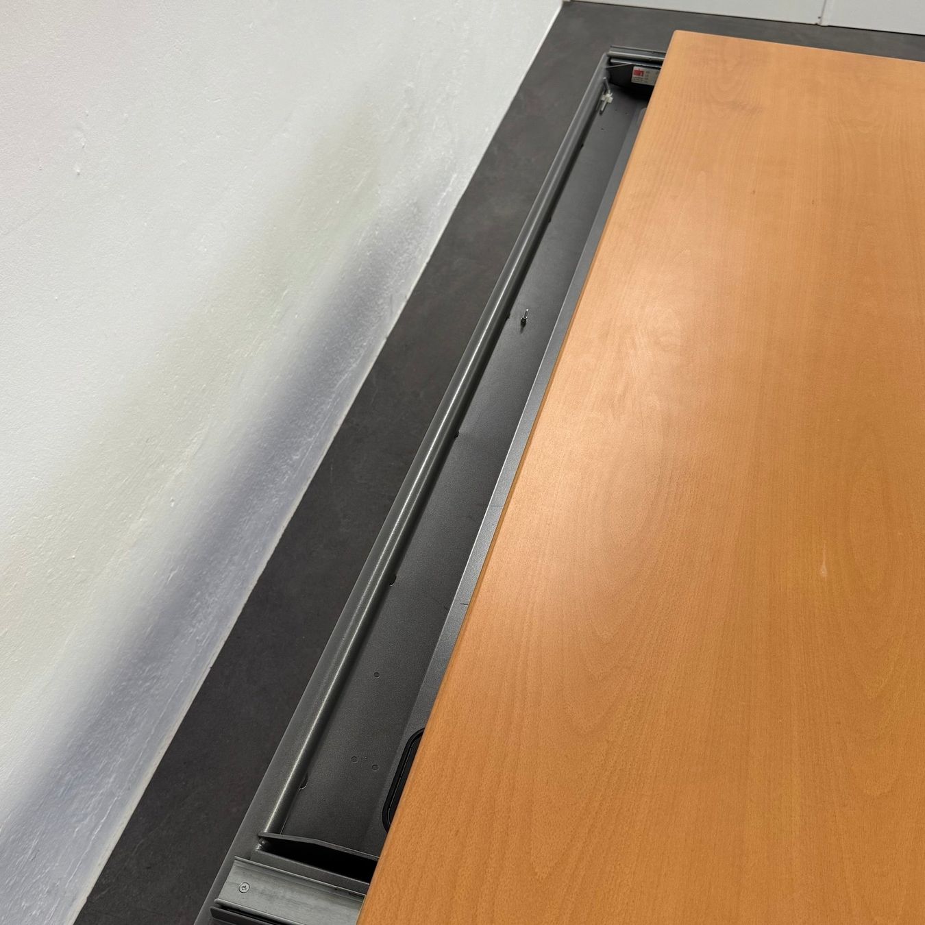 Scrivanie: Ergodata System Desk Schreibtisch Cosinus – Usato da Schönenwerd venduto da mcofficeshop 5