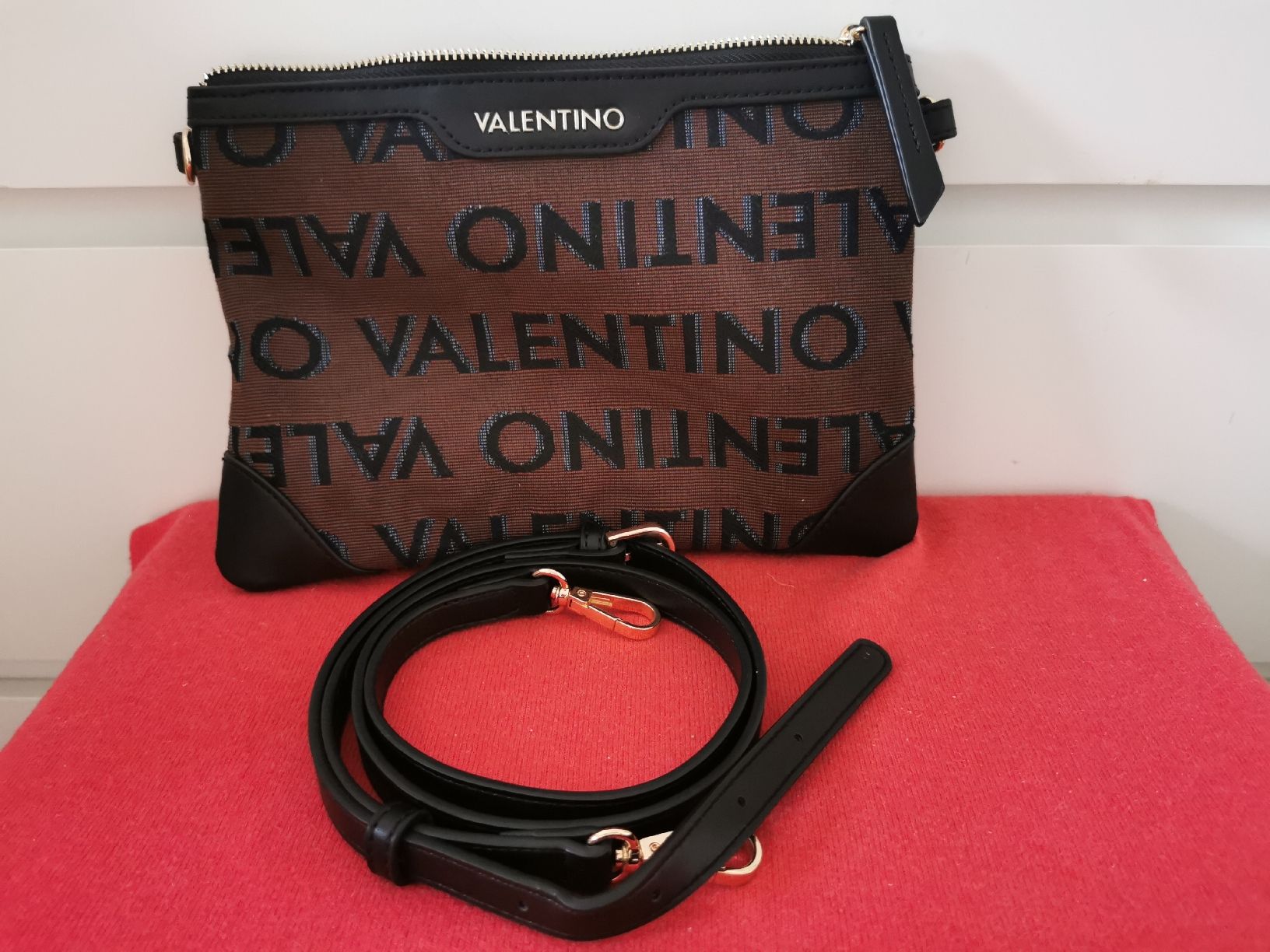 Valentino Borse da donna: Valentino Damen Clutch  – Nuovo (secondo la descrizione) da Schlieren venduto da vlalif 6