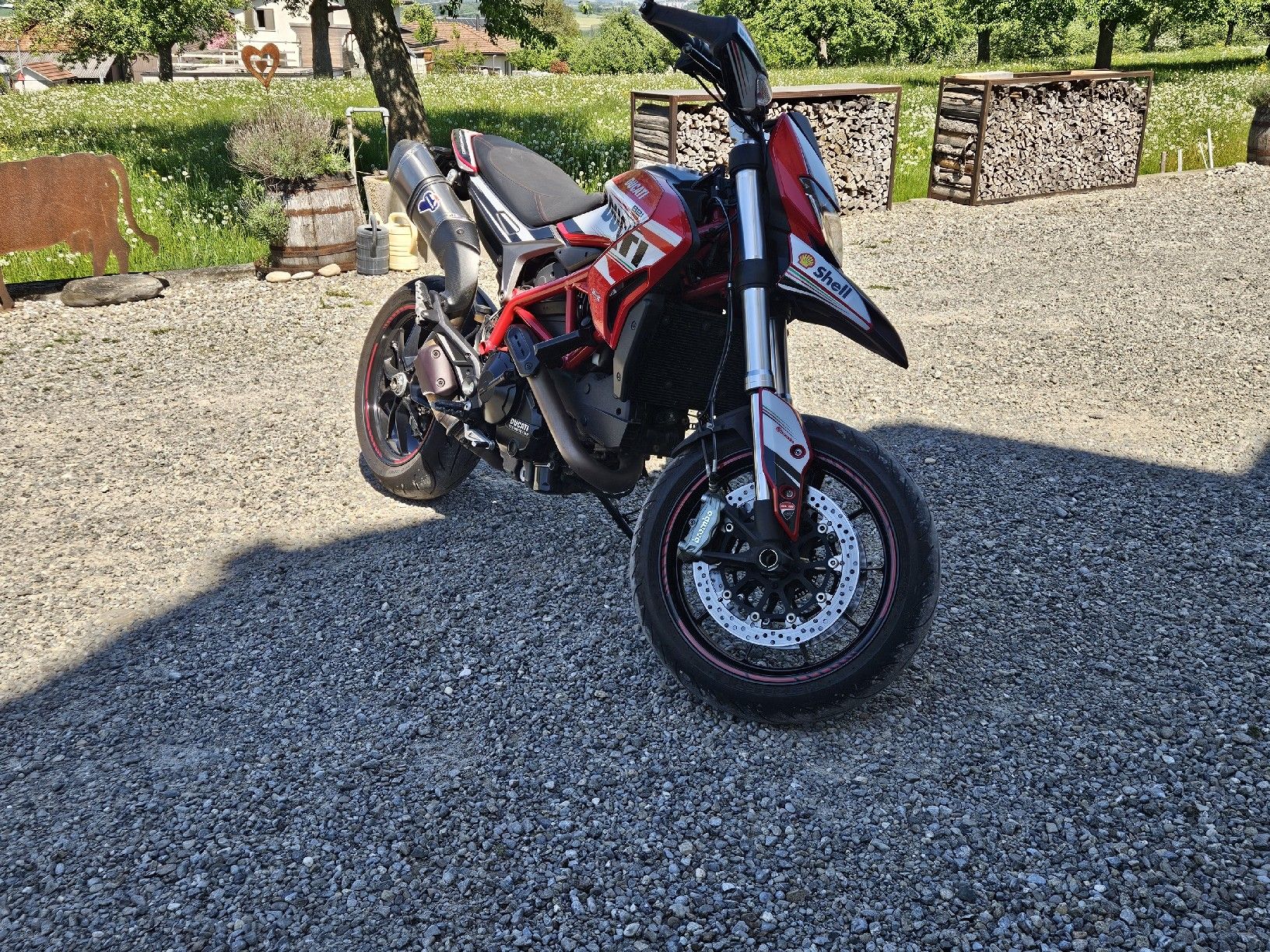 Ducati Strada: Ducati Hypermotard 821 – Usato da Eschlikon TG venduto da adibeerli 1