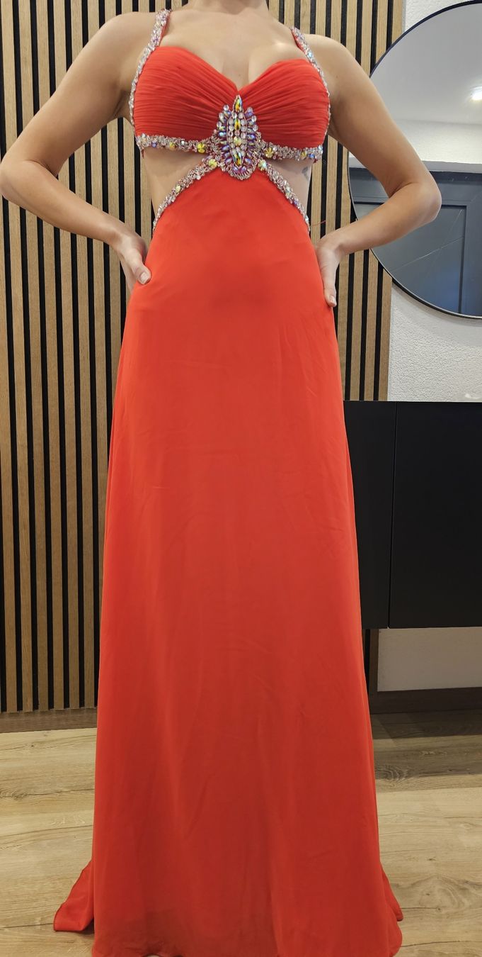 Kleider: abendkleid – Gebraucht aus Grosshöchstetten von Qenko