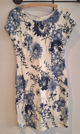 Etuikleid Gr. 38 ashleiy brooke blau-weiss